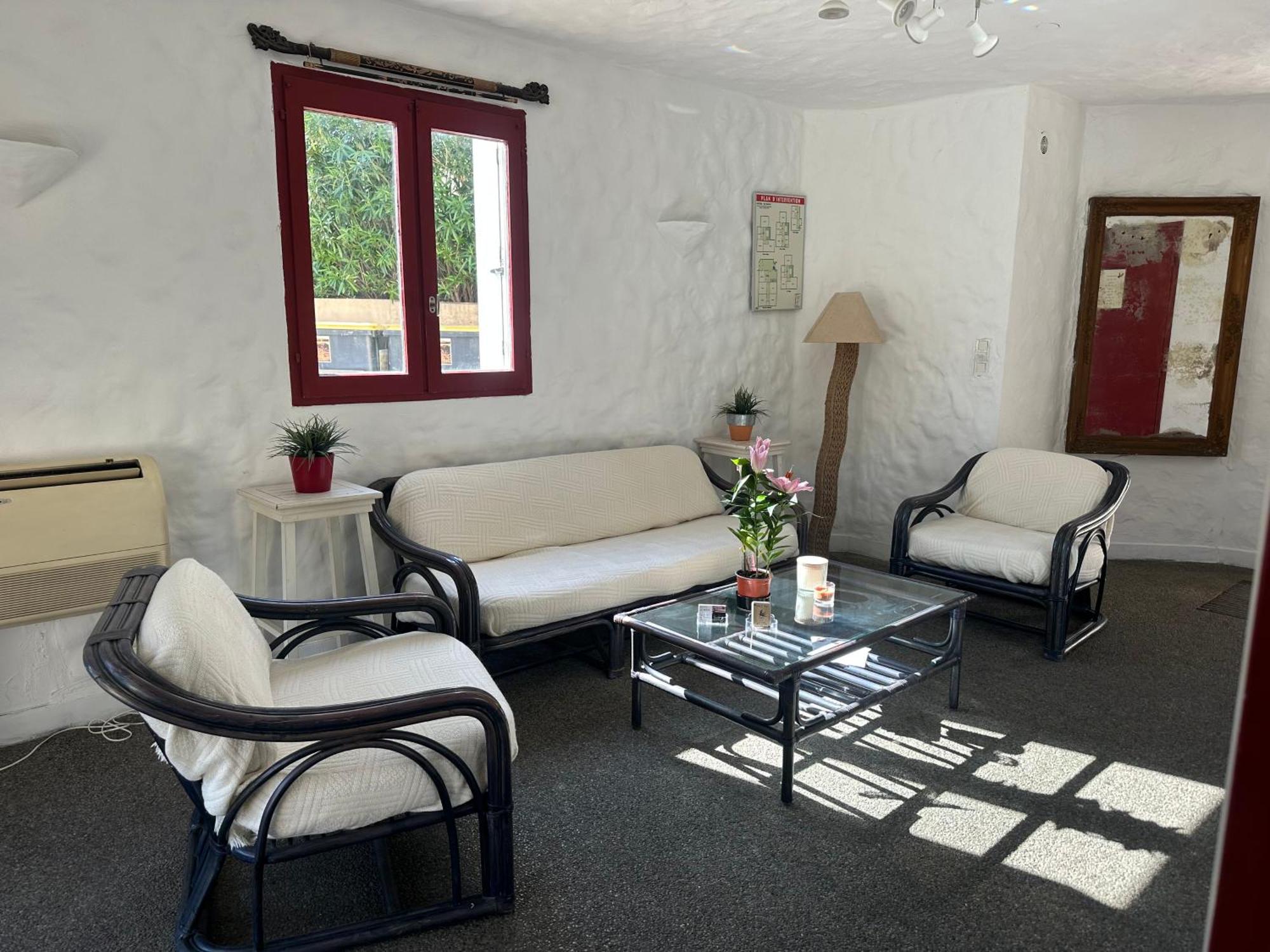 Hotel Maya Cavalaire-sur-Mer Esterno foto